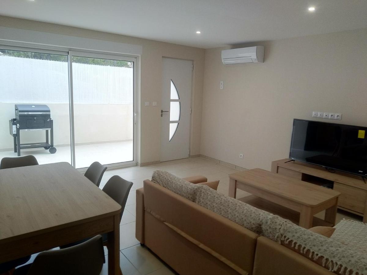 Appartement Meuble Proche De Cassis Roquefort-la-Bedoule Luaran gambar